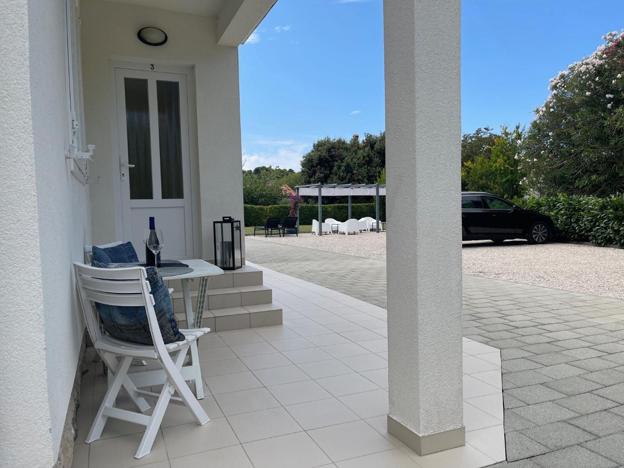 Rab Island Apartmets - Palit Rab Town Eksteriør billede