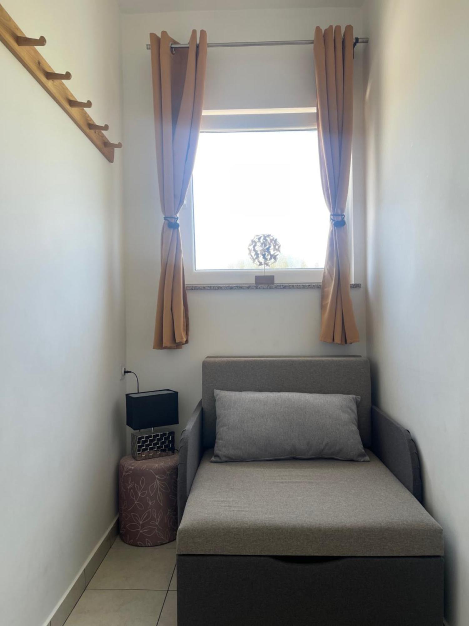 Rab Island Apartmets - Palit Rab Town Eksteriør billede