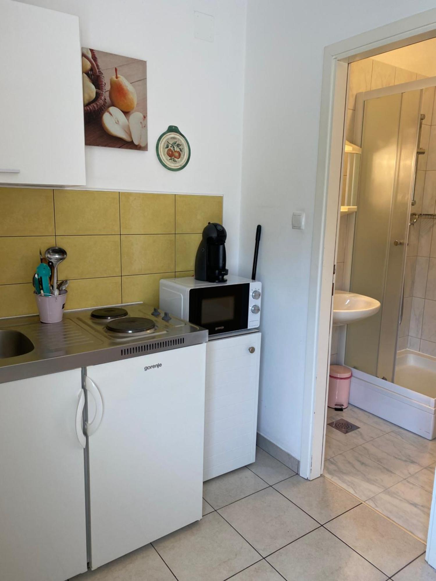 Rab Island Apartmets - Palit Rab Town Eksteriør billede