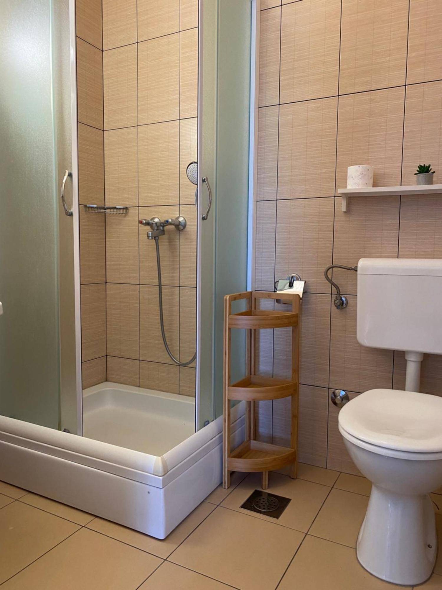 Rab Island Apartmets - Palit Rab Town Eksteriør billede