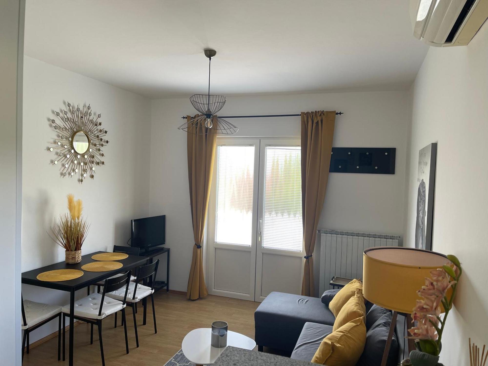 Rab Island Apartmets - Palit Rab Town Eksteriør billede